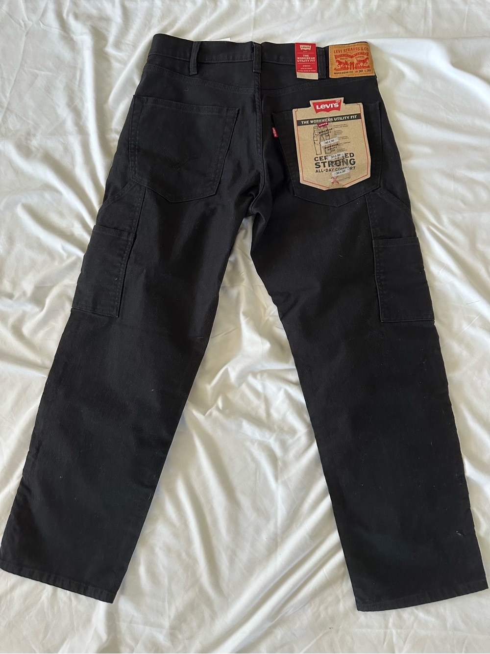NWT Levi’s Workwear Utility Fit pants - Picture 3 of 5